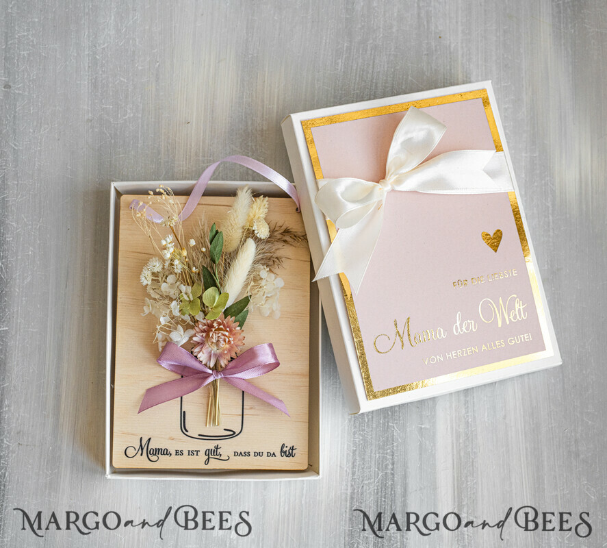 Geschenke zum Muttertag Grußkarten für Mama Holzkarte mit Widmung für Mama – Geschenkbox mit Trockenblumen Geschenk in eleganter Box mit Trockenblumen zum Muttertag Geschenkidee zum Muttertag