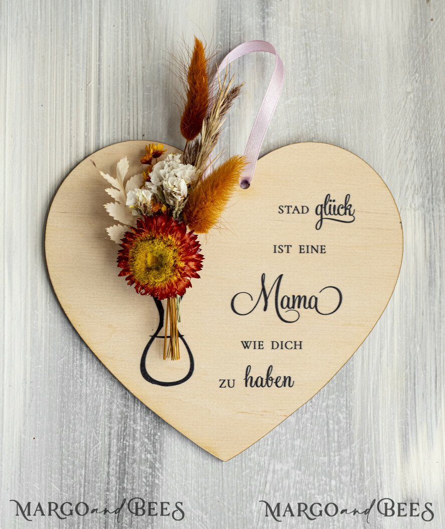 Geschenke zum Muttertag Grußkarten für Mama Geschenkidee zum Muttertag Holz-Herz mit Trockenblumen – Hängeschild mit Spruch für Mama Muttertagskarte mit Herz