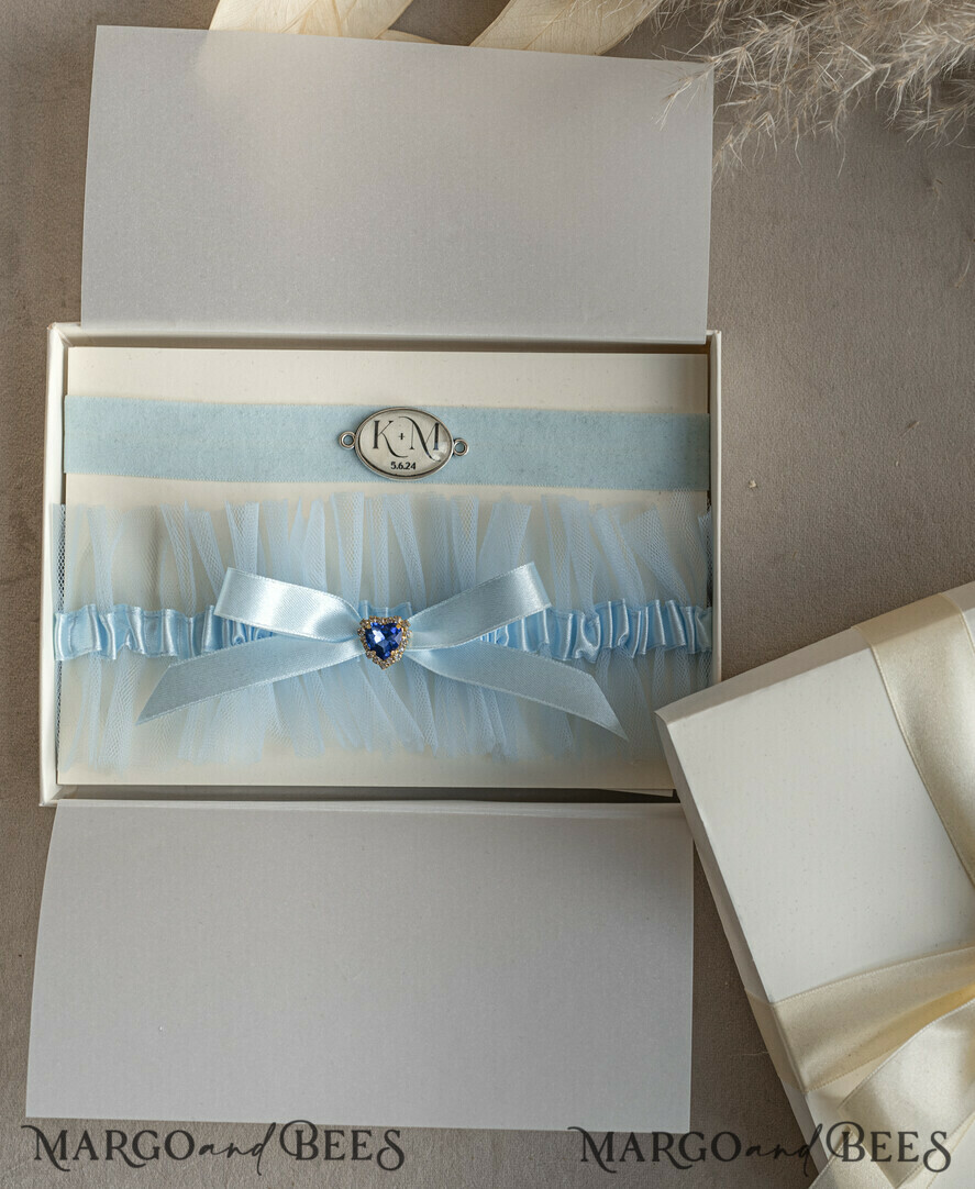 BRIDE bolero, robes, garter Geschenkidee für die Braut Strumpfband Doppeltes Strumpfband-Set für die Braut – edel & romantisch in Geschenkbox mit Gedicht – perfektes Geschenk zur Hochzeit