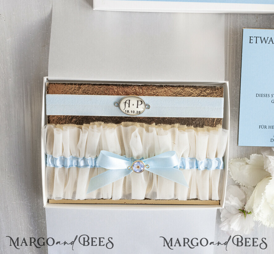 BRIDE bolero, robes, garter Geschenkidee für die Braut Strumpfband Strumpfband Etwas Blaues Geschenk für die Braut von der Trauzeugin JGA