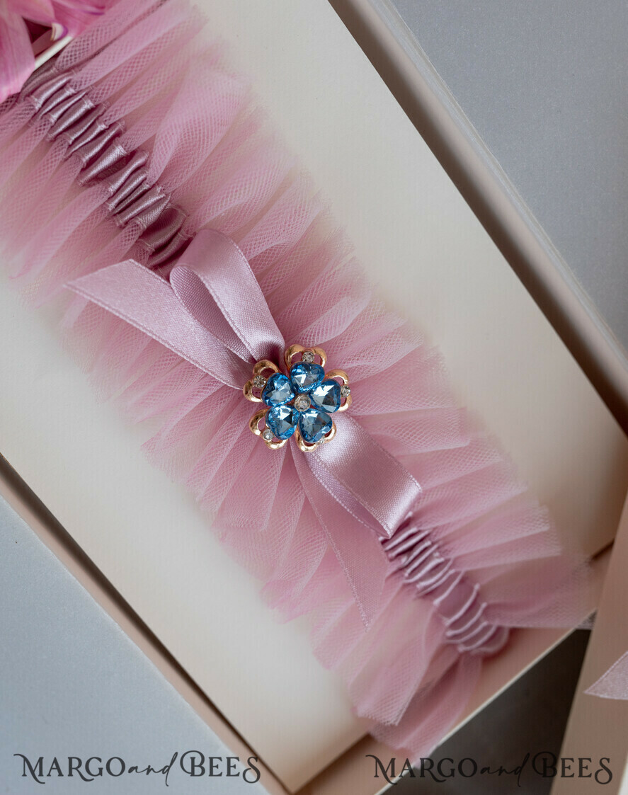 BRIDE bolero, robes, garter Geschenkidee für die Braut Strumpfband Tüll-Strumpfband in Geschenkbox – Überraschung vom Junggesellinnenabschied