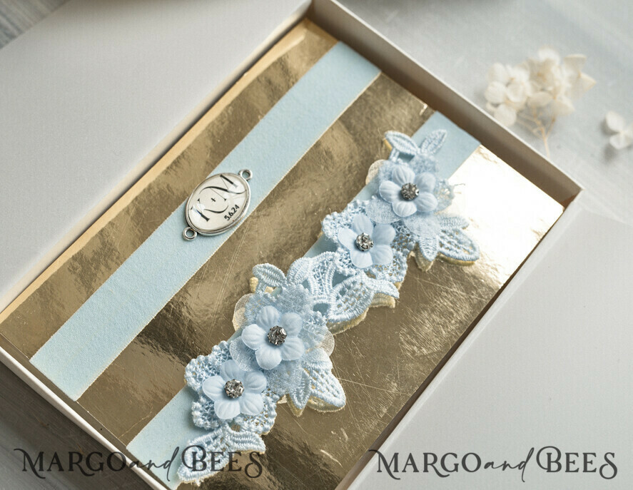 BRIDE bolero, robes, garter Geschenkidee für die Braut Strumpfband Doppeltes Strumpfband-Set für die Braut – edel & romantisch in Geschenkbox mit Gedicht – perfektes Geschenk zur Hochzeit