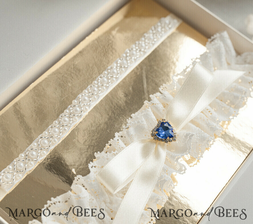 BRIDE bolero, robes, garter Geschenkidee für die Braut Strumpfband Doppeltes Strumpfband-Set für die Braut – edel & romantisch in Geschenkbox mit Gedicht – perfektes Geschenk zur Hochzeit