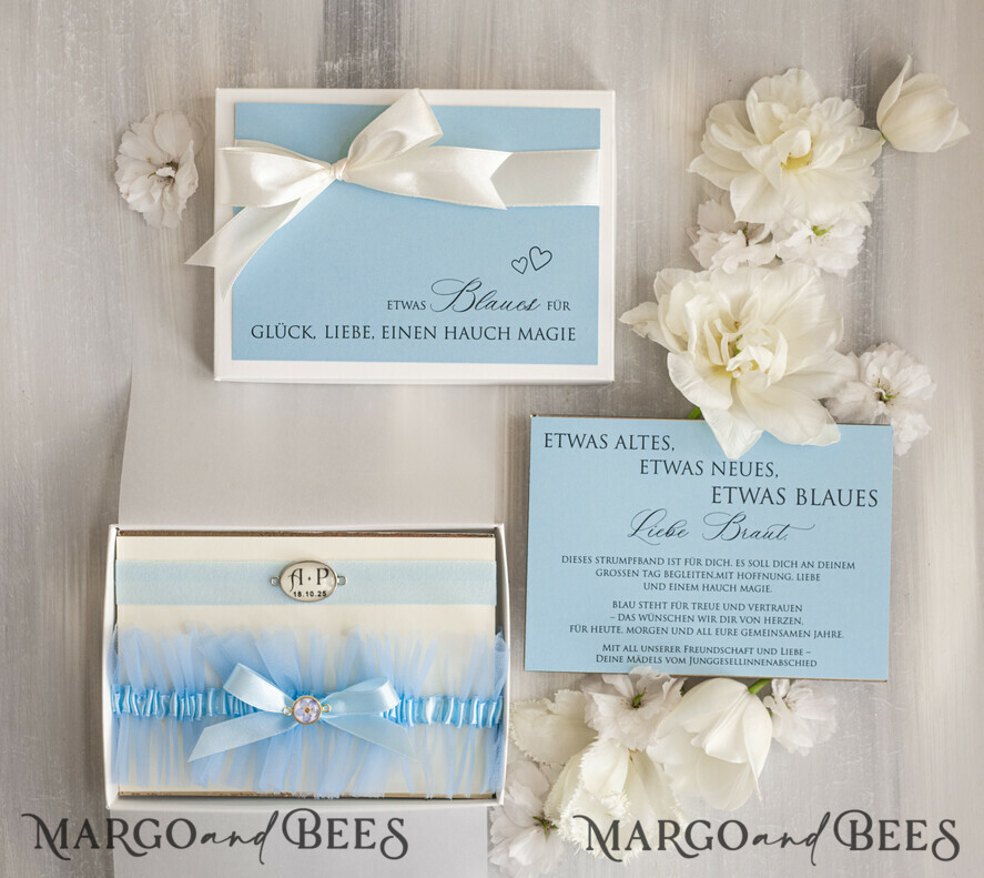 BRIDE bolero, robes, garter Geschenkidee für die Braut Strumpfband Strumpfband Etwas Blaues Geschenk für die Braut von der Trauzeugin JGA