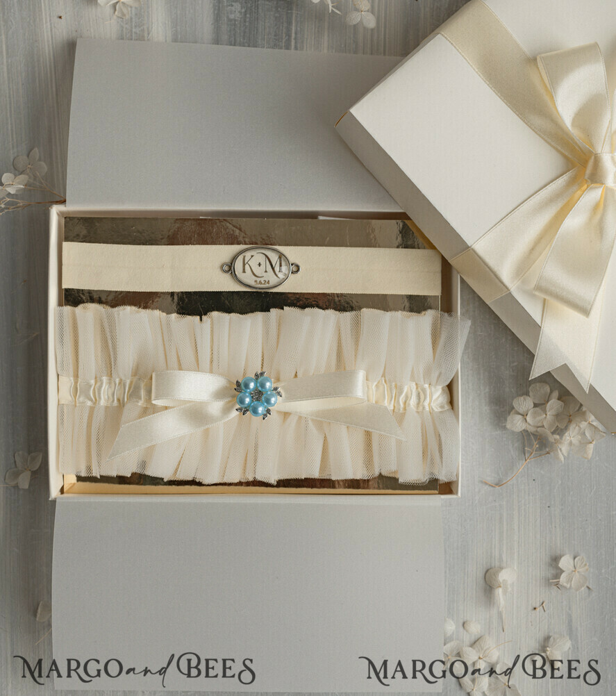 BRIDE bolero, robes, garter Geschenkidee für die Braut Strumpfband Doppeltes Strumpfband-Set für die Braut – edel & romantisch in Geschenkbox mit Gedicht – perfektes Geschenk zur Hochzeit