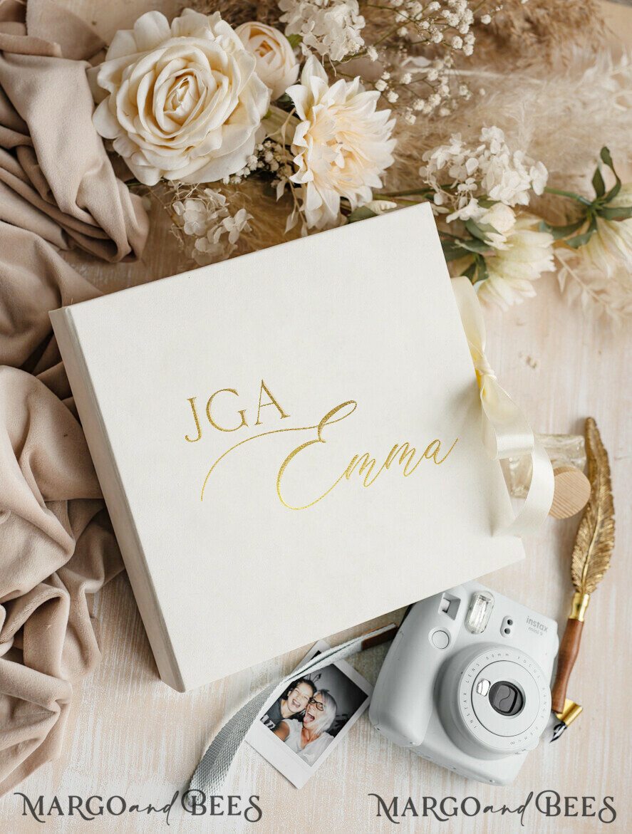 BRIDAL SHOWER INVITATIONS JGA geschenk braut JGA Kartenbox aus Samt – personalisiert mit goldener Prägung, inkl. Gästekarten für die Braut