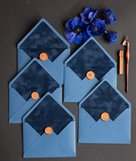 HOCHZEITS EINLADUNGEN Samtene Umschläge Marineblaue Umschläge für Einladungen mit Samteinlagen, handgefertigte A7-Umschläge mit Samteinlage für Hochzeitskarten.8