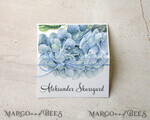 PLATZKARTEN / TISCHKARTEN  
 Boho Eleganz Bold Linie Zarte weiße Hochzeitstischkarten mit blauer Schnur, elegantes staubiges blaues Blumenmuster, moderne Designhochzeitsnamensschilder, Hortensie benutzerdefinierte Gästennamenskarten.2