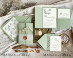 HOCHZEITS EINLADUNGEN rustikal / Landhausstil / Shabby Chic Salbeigrüne Hochzeits-Einladungskarte Set Natürliche Baby-Atemblumen Hochzeits-Einladungen Suite Moderne Boho-Hochzeitskarten Gartenhochzeit15