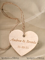 wedding favor ideas, engraved wooden tag3