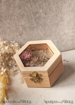 RINGTRÄGERBOXEN & KISSEN Epoxidharz Trauringe Box Hexagon Epoxidharz- und Holzhochzeitsringbox für die Zeremonie, Boho Epoxidhochzeitsringboxen für ihn und sie, transparente Epoxid-Doppelringbox für die Hochzeit, Holzharzblumen Heiratsantrag Ringbox.16