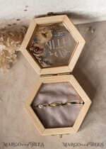 RINGTRÄGERBOXEN & KISSEN Epoxidharz Trauringe Box Sechseckige Epoxidharz- und Holzhochzeitsringbox für die Zeremonie, Boho Epoxid-Hochzeitsringboxen für ihn und sie, transparente Epoxid-Doppelringbox für die Hochzeit, Holzharzblumen-Heiratsantragsringbox.11