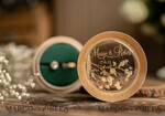 RINGTRÄGERBOXEN & KISSEN Epoxidharz Trauringe Box Personalisierte Ringbox für Eheringe, Holz-Eheringbox • rustikale Eheringbox • echte Blumen in Harz Luxus-Ringbox18