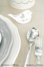 PLATZKARTEN / TISCHKARTEN  
 Rustikale Eco-Hochzeitsplatzkarten Minimalistische weiße Hochzeitsplatzkarten, rustikale Namensschilder, einfache romantische Hochzeitsnamensschilder, Vogelhochzeitsstationery, benutzerdefinierter Text, Vogelhochzeitsplatzkarten4