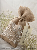 HOCHZEITSGESCHENKE Rustikale Jutesäckchen als Geschenke Hochzeitsgeschenke, Rustikale Jute-Geschenktüten5