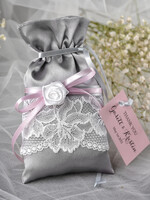 HOCHZEITSGESCHENKE Geschenktüten aus Satin und Spitze Hochzeitsgeschenke, Saltin Spitzenbeutel5
