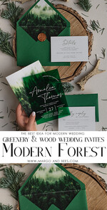 HOCHZEITS EINLADUNGEN Wald / Berge / Waldlandschaft Thema Grüne Acryl-Hochzeitsladung Suite, moderne rustikale Hochzeitseinladungen, klare Plexiglas Suite Hochzeitskarten, grüne Hochzeitseinladungen, nebliger Wald frostige Hochzeitseinladung Suite, Hochzeitsladung mit Kiefern aus Plexiglas.16