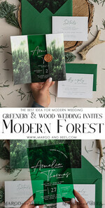 HOCHZEITS EINLADUNGEN Wald / Berge / Waldlandschaft Thema Grüne Acryl-Hochzeitsladung Suite, moderne rustikale Hochzeitseinladungen, klare Plexiglas Suite Hochzeitskarten, grüne Hochzeitseinladungen, nebliger Wald frostige Hochzeitseinladung Suite, Hochzeitsladung mit Kiefern aus Plexiglas.16