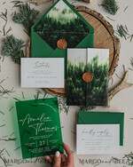 HOCHZEITS EINLADUNGEN Wald / Berge / Waldlandschaft Thema Grüne Acryl-Hochzeitsladung Suite, moderne rustikale Hochzeitseinladungen, klare Plexiglas Suite Hochzeitskarten, grüne Hochzeitseinladungen, nebliger Wald frostige Hochzeitseinladung Suite, Hochzeitsladung mit Kiefern aus Plexiglas.16
