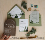 HOCHZEITS EINLADUNGEN Wald / Berge / Waldlandschaft Thema Wald Holz Hochzeits Einladung Suite, Moderne rustikale Hochzeits Einladungen, Natürliche Holz Einladungen Suite Hochzeitskarten, Grüne Hochzeits Einladungen, Nebelwald Frosted Hochzeits Einladung Suite, Kiefernbäume Hochzeits Einladung.16