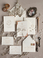 WEDDING INVITATIONS Elegant Invites Classic Cards Stunning wedding invitations, Luxury Gold wedding invitation Set, Elegant Wedding Invitation Suite, Luxury wedding Card, Golden deckled edge paper wedding Invitess9