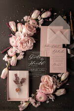 HOCHZEITS EINLADUNGEN Elegante Einladungen Klassische Karten Romantische Blush-Pink-Box-Hochzeitseinladung Suite, elegante Heather-Hochzeitseinladungen, luxuriöse Acryl-Plexi-Hochzeitseinladungen, Glamour-Vellum-Hochzeitkarten28