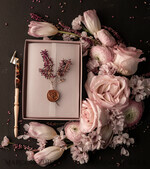 HOCHZEITS EINLADUNGEN Elegante Einladungen Klassische Karten Romantische Blush-Pink-Box-Hochzeitseinladung Suite, elegante Heather-Hochzeitseinladungen, luxuriöse Acryl-Plexi-Hochzeitseinladungen, Glamour-Vellum-Hochzeitkarten28