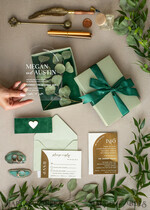 WEDDING INVITATIONS gold / rose gold / silver / glitter Arch Gold Acrylic wedding invitation suite, Velvet in Box Green Wedding Invites, Glamour Wedding Invitations, Greenery Wedding Set27
