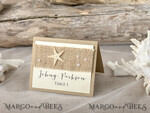 PLATZKARTEN / TISCHKARTEN  
 Strand-/Marin-/Destination Hochzeits Thema Marine Hochzeitsplatzkarte mit Seestern und natürlichem Jute, elfenbeinfarben und braun elegant Marine Namensschilder für Ihre Hochzeitstische, zarte weiße Hochzeitsplatzkarten.4