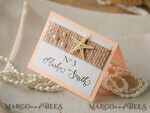 PLATZKARTEN / TISCHKARTEN  
 Strand-/Marin-/Destination Hochzeits Thema Romantische Marine-Hochzeitsplatzkarte mit einem Seestern, elegante maritime Namensschilder für Ihre Hochzeitstische, zarte Jutesack weiße Hochzeitsplatzkarten, bearbeitbarer Text5