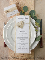 MENÜ & PROGRAMME  
 rustikal und Spitze Minimalistische weiße Hochzeitsmenüs, elegante rustikale Hochzeitsmenükarten, ästhetisches Hochzeitsdinner-Menü mit Holzherz, modernes Hochzeitsmenü, zartes klassisches Hochzeitsmenü.3