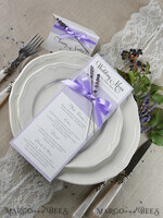 MENÜ & PROGRAMME  
 rustikal und Spitze Zartes Flieder-Hochzeitsmenü, elegante Hochzeitsmenüs mit Lavendel, minimalistische lilafarbene Hochzeitsmenükarten, moderne Dinnerkarte für die Hochzeit.4