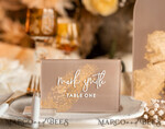 PLATZKARTEN / TISCHKARTEN  
 Acrylgold klar / Holz 3D Acryl Beige Platzkarte mit Ständer, Arch Clear Nude Taupe Namenskarten, Premium Luxus Sitzkarten, Platzkarten für Hochzeitsgäste, Gold Gäste-Eskortkarten38