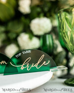 PLACE CARDS / TABLE CARDS Acrylic Gold Clear / Wood 3D Modern Arch Green Acrylic Place Card with Stand, Premium Wedding Seat Cards, Green Acrylic Name Card, Luxury Seating Card, Gold 3D Guest Names, Editable Text18
