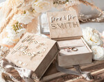 RINGTRÄGERBOXEN & KISSEN Samtkästchen für den Trauungszeremonie Beige Pink Goldene Samt Hochzeitsringbox für die Zeremonie, Ringbox für die Hochzeitszeremonie 3 Ringe Samt, Boho Glam Hochzeitsringboxen für ihn und sie, Luxus Samt Ringbox doppelt in benutzerdefinierten Farben.18