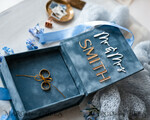 RINGTRÄGERBOXEN & KISSEN Samtkästchen für den Trauungszeremonie Staubblauer goldener Samt-Hochzeitsringbox für die Zeremonie, Ringbox für die Hochzeitszeremonie 3 Ringe Samt, Boho Glam Hochzeitsringboxen für ihn und sie, luxuriöse Samt-Ringbox doppelt, benutzerdefinierte Farben.14