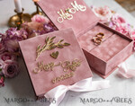 RINGTRÄGERBOXEN & KISSEN Samtkästchen für den Trauungszeremonie Blush Pink Goldene Samt-Ringbox für die Zeremonie, Ringbox für die Hochzeitszeremonie 3 Ringe Samt, Boho Glam Hochzeitsringboxen für ihn und sie, Luxuriöse Samt-Ringbox doppelt, Individuelle Farben10