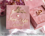 RINGTRÄGERBOXEN & KISSEN Samtkästchen für den Trauungszeremonie Blush Pink Goldene Samt-Ringbox für die Zeremonie, Ringbox für die Hochzeitszeremonie 3 Ringe Samt, Boho Glam Hochzeitsringboxen für ihn und sie, Luxuriöse Samt-Ringbox doppelt, Individuelle Farben10