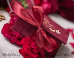 RINGTRÄGERBOXEN & KISSEN Samtkästchen für den Trauungszeremonie Luxuriöse Samt-Acryl-Hochzeitsring-Box, Glamour Bordeauxrot und goldene Hochzeitsring-Box, elegante Hochzeitsbox aus burgunderfarbenem Samt in Pink, handgefertigte Hochzeitsring-Box.12