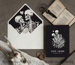 HOCHZEITS EINLADUNGEN Moderne Einladungen Florale Karten Halloween Hochzeitskarten Suite, Schwarze Einladungen, Tarotkarten Einladungen, Gothic Hochzeitskarten, Das Liebespaar Skelett Hochzeitsset schwarz9