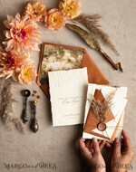 HOCHZEITS EINLADUNGEN moderne Kalligraphie / feine Kunst Fall Fine Art Prägung Elfenbein Gold Hochzeitseinladung, Pampasgras Florale Hochzeitseinladung, Boho Brandorange Einladungssatz, Wachssiegel Monogramm Hochzeitseinladungssatz, Gerissene Kante Einladungen, Zerrissene Kante Hochzeitseinladungen golden.18