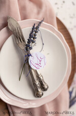 PLATZKARTEN / TISCHKARTEN  
 Kalligraphie Romantische runde Hochzeitsplatzkarten, elegante Namensschilder, minimalistische weiße Platzkarten mit Kalligrafie-Design, modernes Namensschild für Hochzeitstische, bearbeitbarer Text22