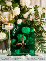 TABLE DECOR SIGNS Acrylic table decor Numbers Acrylic Arch Green Table Numbers, Emerald Green Acrylic and gold table numbers, Gold Plexi Table Numbers, Luxury Wedding Table Decor, Greenery Wedding Sign17