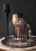 TABLE DECOR SIGNS Acrylic table decor Numbers Acrylic Arch Table Numbers, Clear Acrylic and gold Sign, Gold Plexi Table Numbers, Luxury Wedding Table Decor, Wedding Golden mirror and white UV table numbers 8