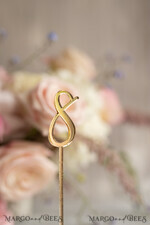 TABLE DECOR SIGNS Acrylic table decor Numbers Acrylic Table Numbers, Golden Mirror Acrylic and gold Sign, Gold Plexi Table Numbers, Luxury Wedding Table Decor, Wedding Signage 3D Golden mirror table number 5