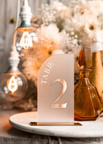 TISCHDEKORATIONSCHILDER   Acryl Tischdekoration Zahlen Acryl gefrorene Tischnummern, frosted Acryl und gold Schild, gold Plexi Tischnummern, luxuriöse Hochzeits Tischdekoration, Hochzeitsbeschilderung goldene Spiegel Tischnummern.10