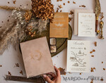 WEDDING INVITATIONS Invitations for VIP/ boxed Invites for Parents Luxury Gold Foil Wedding Invitations in velvet box, Plexi Glamour Wedding Invitation Suite Luxury Box, Romantic Velvet Wedding Cards, Bespoke Golden Invites27