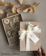 WEDDING INVITATIONS Invitations for VIP/ boxed Invites for Parents Natural Dried Flowers Wedding Invitations in velvet box, Plexi Glamour Boxed Wedding Invitation Suite Luxury, Romantic Velvet Wedding Cards, Bespoke Golden Invites41