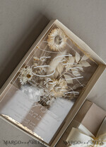 WEDDING INVITATIONS Invitations for VIP/ boxed Invites for Parents Natural Dried Flowers Wedding Invitations in velvet box, Plexi Glamour Boxed Wedding Invitation Suite Luxury, Romantic Velvet Wedding Cards, Bespoke Golden Invites41
