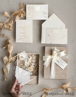 WEDDING INVITATIONS Invitations for VIP/ boxed Invites for Parents Natural Dried Flowers Wedding Invitations in velvet box, Plexi Glamour Boxed Wedding Invitation Suite Luxury, Romantic Velvet Wedding Cards, Bespoke Golden Invites41